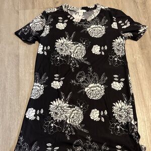 Magazine Black and White Floral Dress